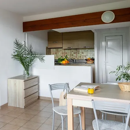 Apart-hotel Helios 3*