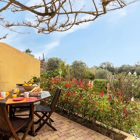 Helios Apart-hotel Cargèse