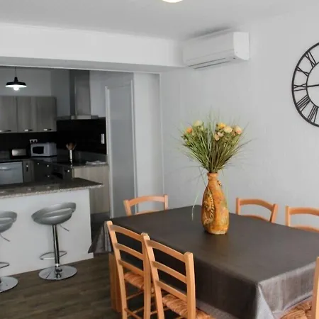Aparthotel Helios