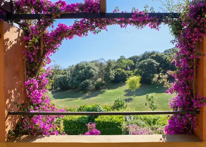 Apartahotel Helios 3*