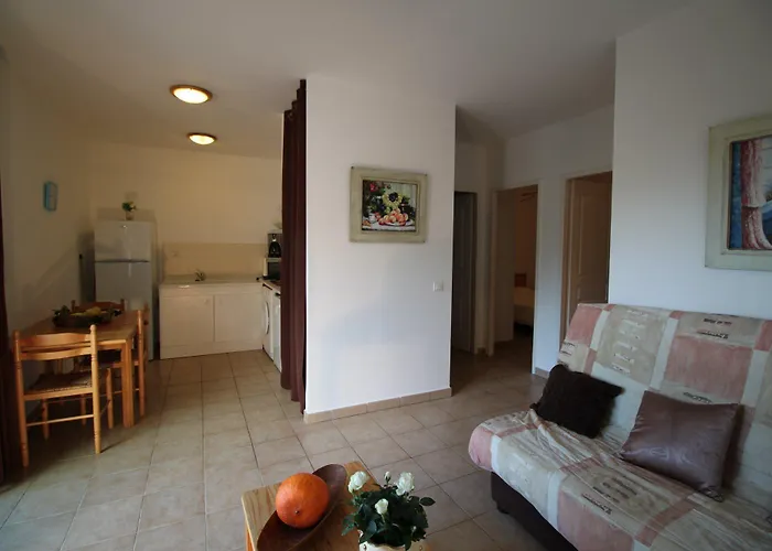 Apartahotel Helios 3*