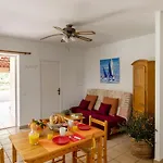 Helios Apartahotel