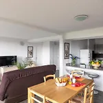 Helios Apartahotel 3*