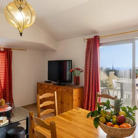 Aparthotel Helios 3*