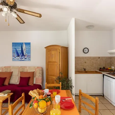 Helios Hotel apartamentowy 3*
