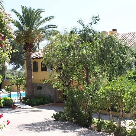 Helios Appart hôtel 3*