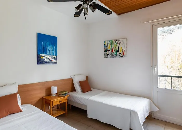 赫利俄斯公寓 卡尔热斯