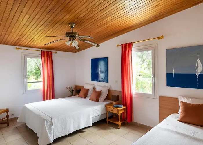 Helios Aparthotel Cargèse