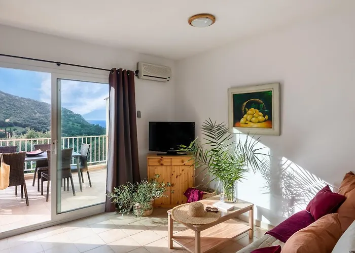 Helios Lägenhetshotell 3*
