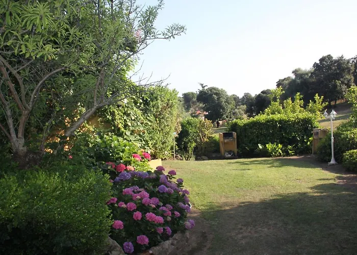 Aparthotel Helios 3*